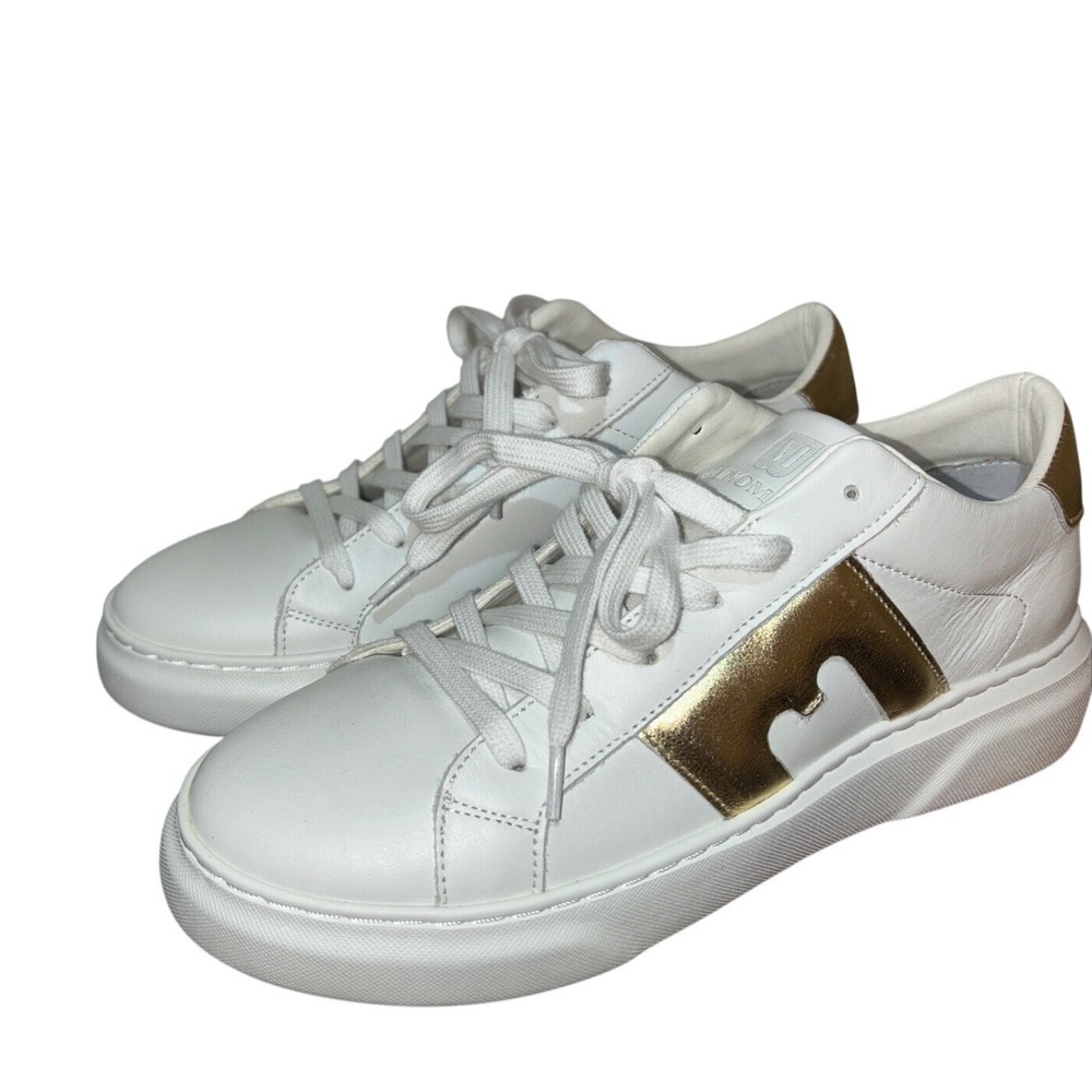 Bruno Magli Alisa White Leather Gold Metallic Logo Platform Sneakers Womens 9.5